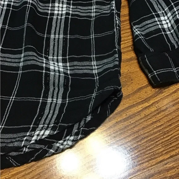Sonoma size XL  Black and White Checkered long sleeve pullover Shirt - Picture 7 of 11